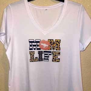 Mom life tee